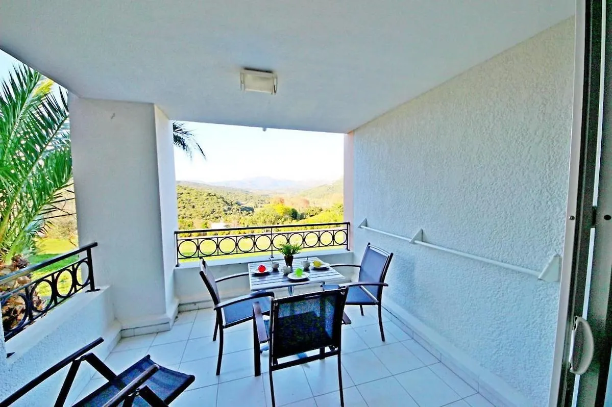 Cap Esterel C9 - Studio Cabine Avec Terrasse Et Parking Privatif Saint-Raphael  Apartment Saint-Raphael (Var)